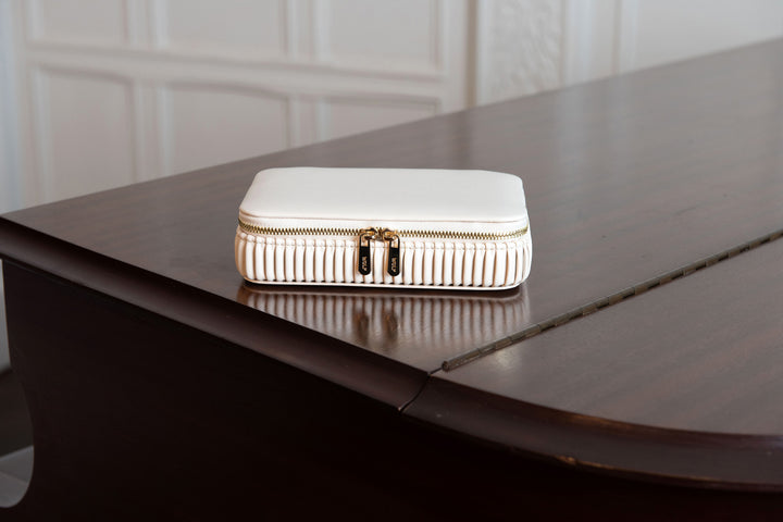 WOLF Bella Zip Case