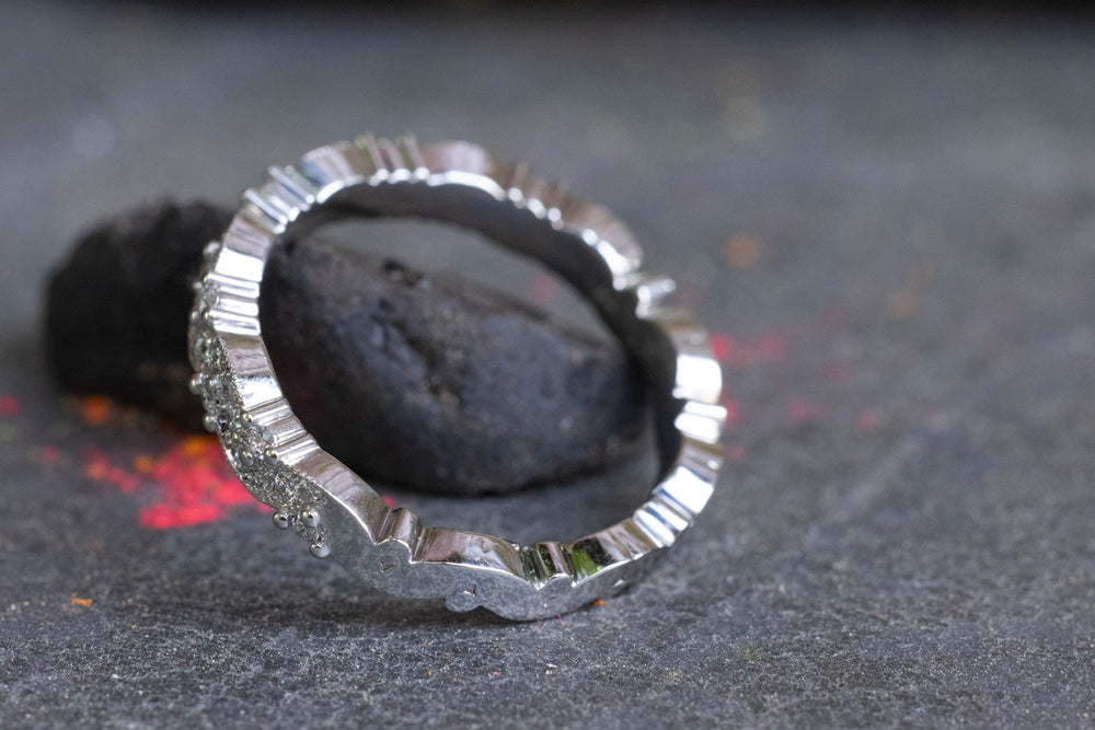 Verlobungsring Vorsteckring 950er Platin Adeline seitlich