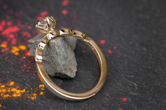 Verlobungsring Vorsteckring 750er Gelbgold Belle seitlich