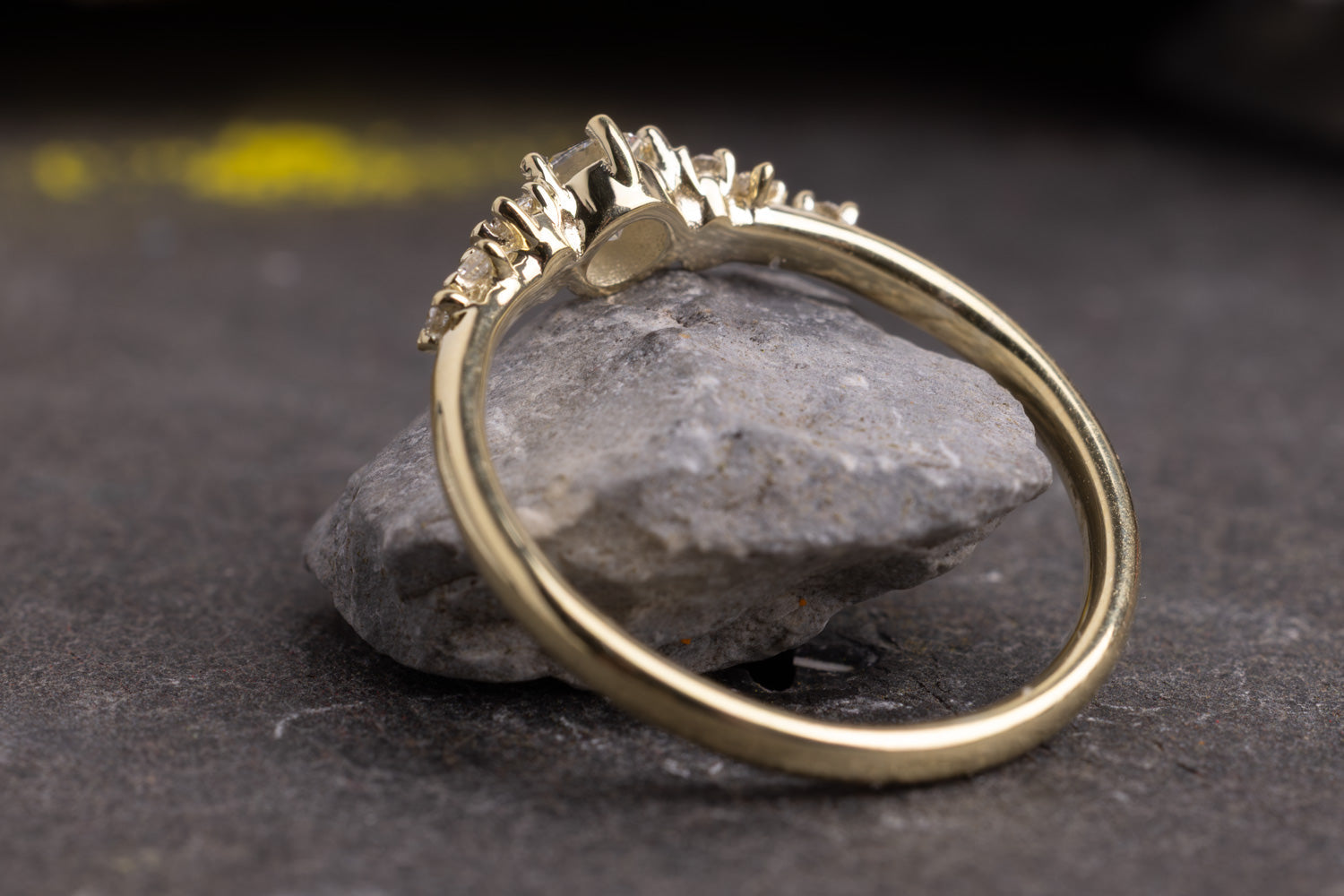 Verlobungsring 585er Gelbgold Mermaid seitlich