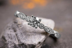 Verlobungsring 950er Palladium Lilly