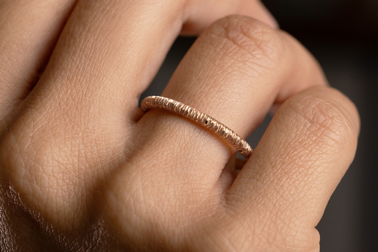 Verlobungsring Vorsteckring 750er Rotgold Raubertochter Hand