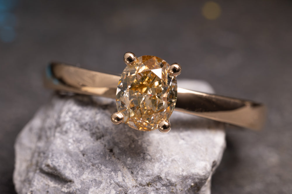 Unikat Verlobungsring Vorsteckring 750er Roségold Peach Nahaufnahme