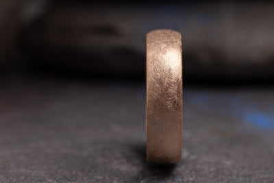 Pur seidenmatt 585/- Rotgold