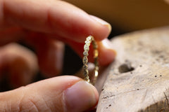 Verlobungsring Vorsteckring 585er Gelbgold Rapunzel Small an Werkbank