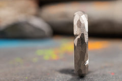 Ehering Trauring 585er Weissgold Grenzenlos mit Kerben frontal