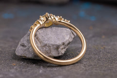 Verlobungsring 750er Gelbgold Little Mermaid seitlich