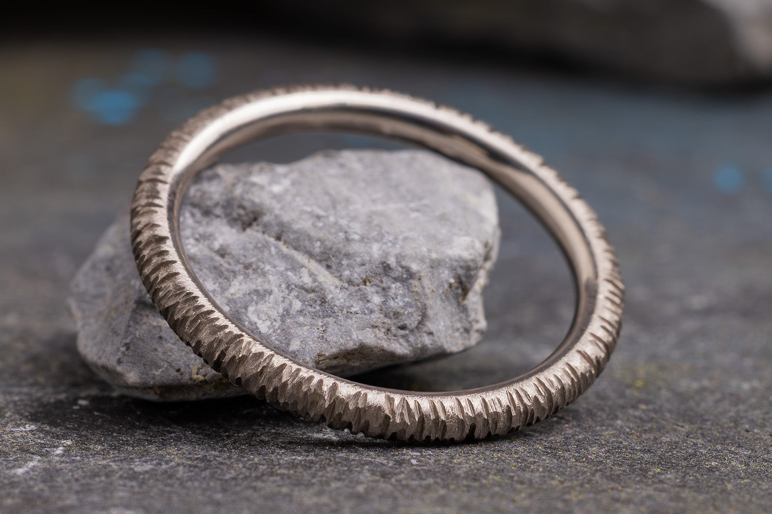 Verlobungsring Vorsteckring 750er Weissgold Raubertochter seitlich