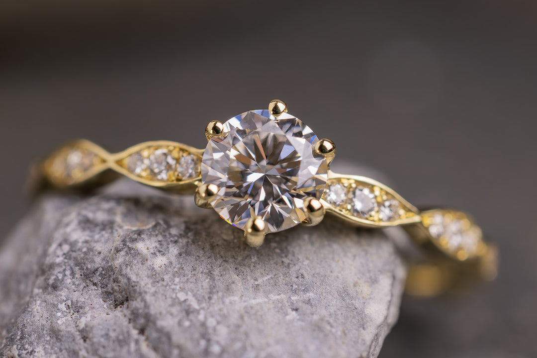 Verlobungsring 585er Gelbgold Rosalie Detailansicht