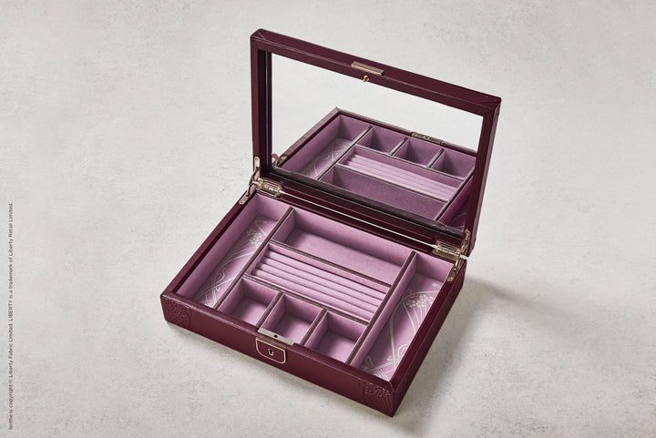 Wolf X Liberty Ianthe Medium Jewelry Box Farbe Bordeaux geöffnet