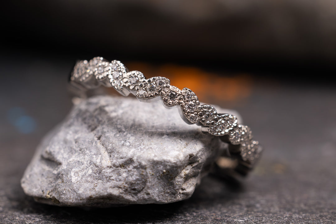 Verlobungsring Vorsteckring 950er Platin Dornröschen Small