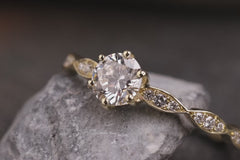 Verlobungsring 585er Gelbgold Rosalie Nahaufnahmen