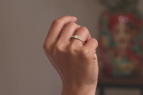 Verlobungsring 585er Gelbgold Little Mermaid Handmodel