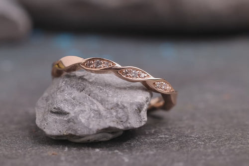Verlobungsring Vorsteckring 585er Rotgold Vintage Flower Nahaufnahmen
