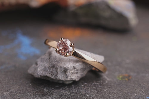 Unikat Verlobungsring Vorsteckring 750er Rosegold Little Rose Nahaufnahmen