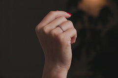 Verlobungsring Vorsteckring 950er Platin Wave Handmodel