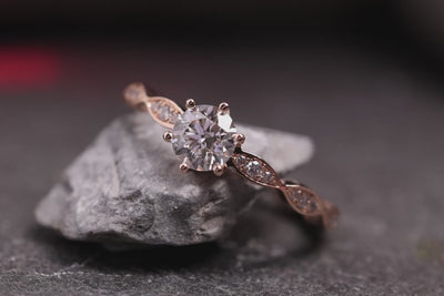 Verlobungsring 585er Rotgold Rosalie Nahaufnahmen