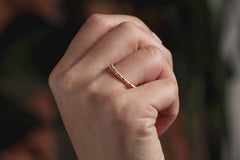 Verlobungsring Vorsteckring 750er Gelbgold Räubertochter Handmodel