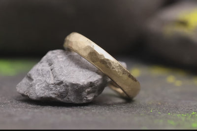 Ehering 585er Gelbgold Rustikaler Hammerschlag Dreher