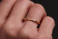 Verlobungsring Vorsteckring 750er Gelbgold Grenzenlos Sparkle Handmodel
