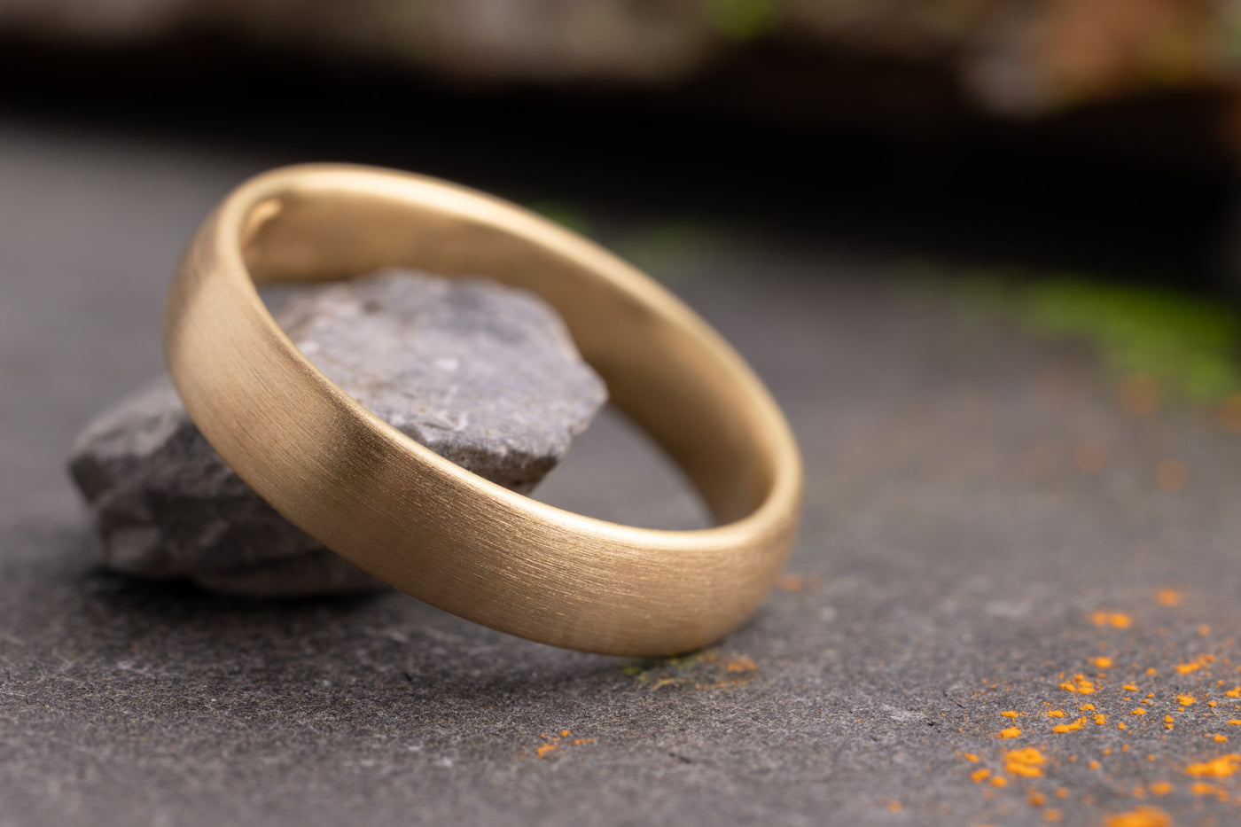 Pur strichmatt 750/- Gelbgold