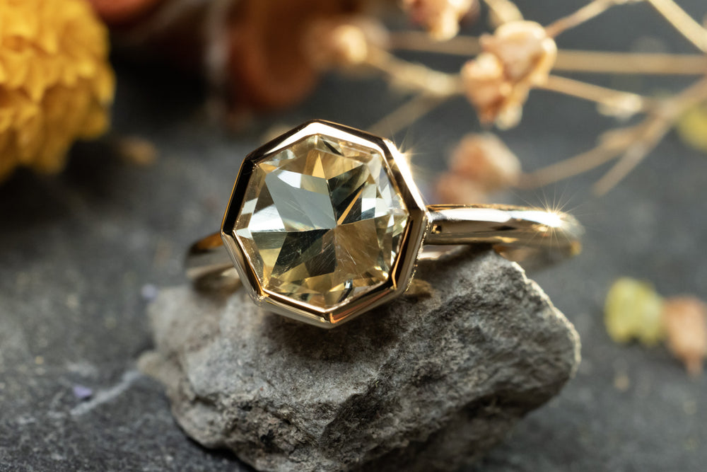 Unikat Verlobungsring 750er Roségold Ravenna Green seitlich