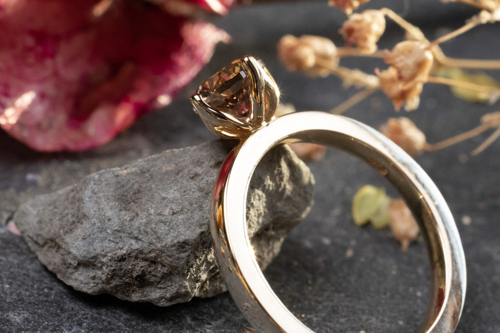 Unikat Verlobungsring Vorsteckring 750er Roségold seitlich